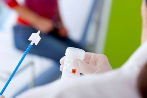 xét nghiệm tầm soát ung thư cổ tử cung bằng Pap smear